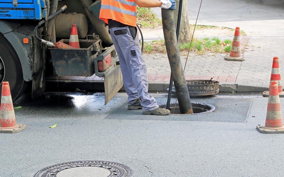 prix débouchage canalisation Maisons-Laffitte
